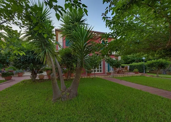 N A P L House